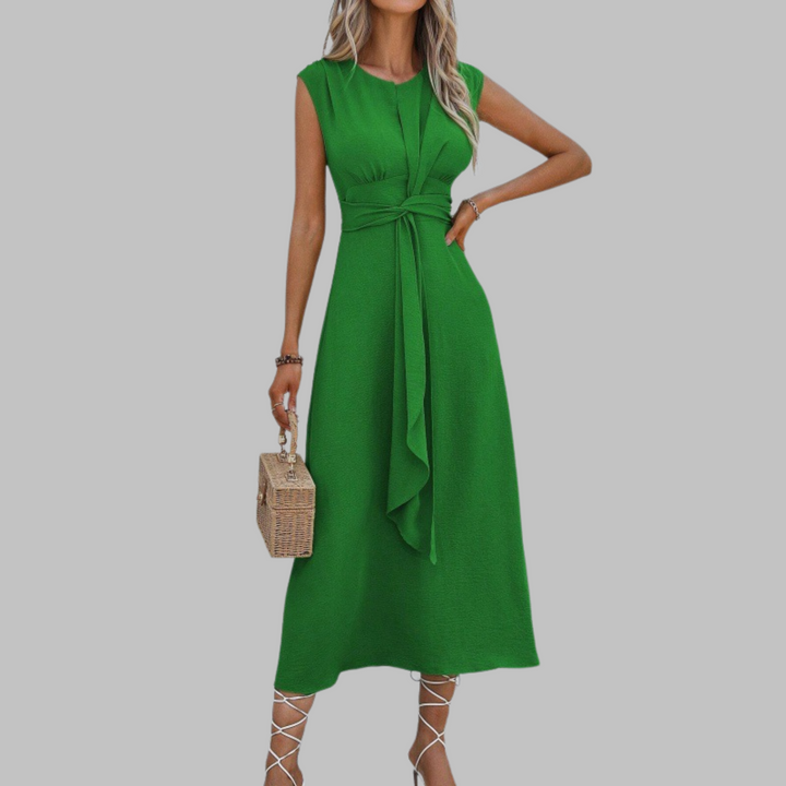 Averin Graceful Sleeveless Round-Neck Maxi Dress For Everyday Elegance