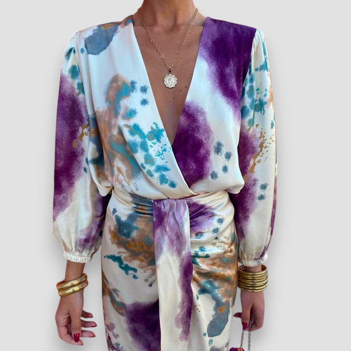 Elara Elegant Blouse and Skirt Set for Dresslike Style and Versatile Wear