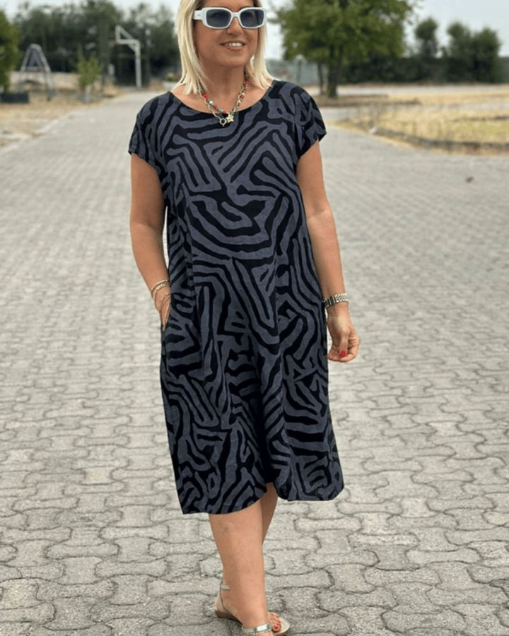 Astra Summer Dress With Round Neck And Elegant Print