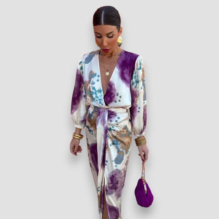 Elara Elegant Blouse and Skirt Set for Dresslike Style and Versatile Wear