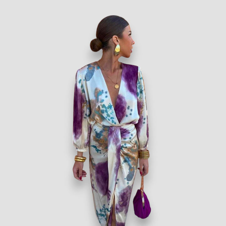 Elara Elegant Blouse and Skirt Set for Dresslike Style and Versatile Wear