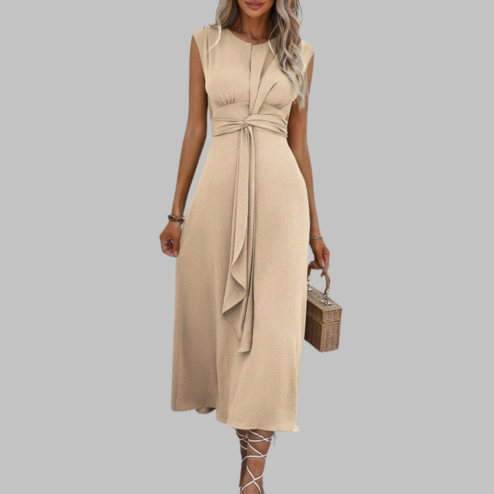 Averin Graceful Sleeveless Round-Neck Maxi Dress For Everyday Elegance
