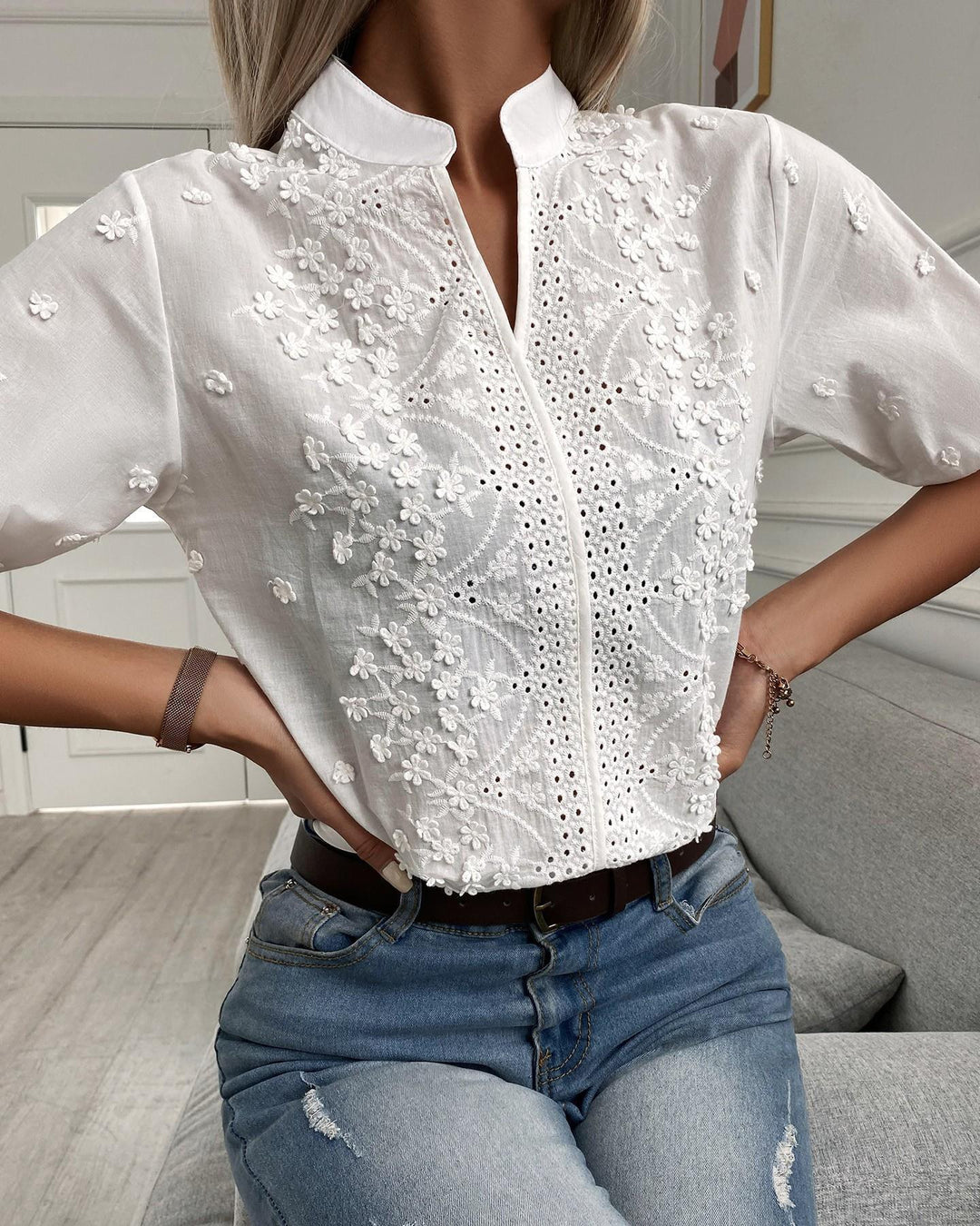 Aurelia Embroidered Blouse With Delicate Floral Detailing