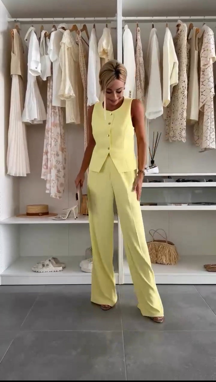 Elara Polished Two-Piece Co-Ord Set With Button-Up Top For Everyday Wear