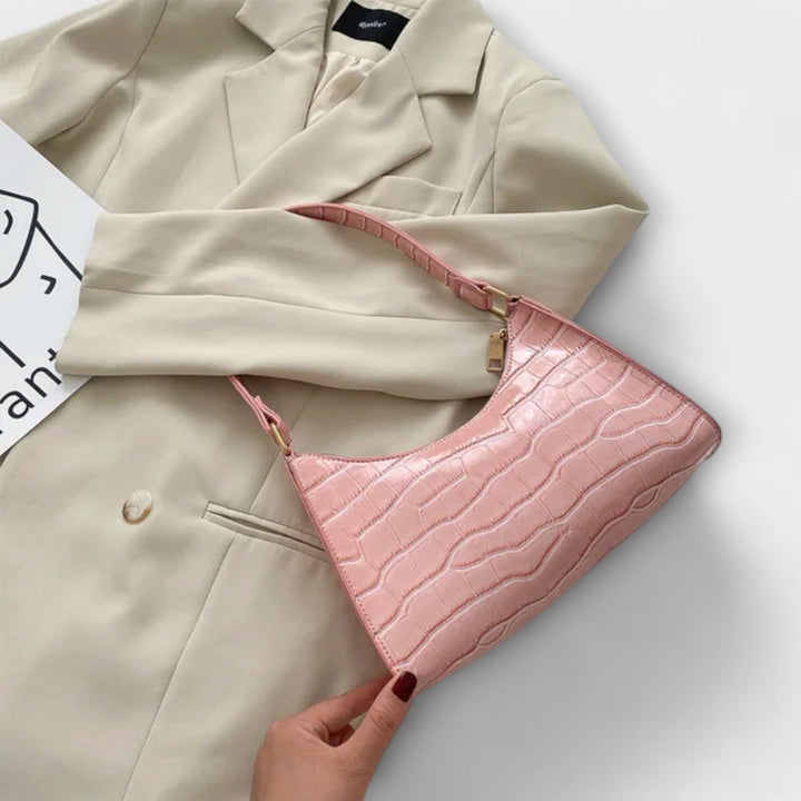 Nova Iconic Shoulder Bag With Bold Style And Timeless Elegance