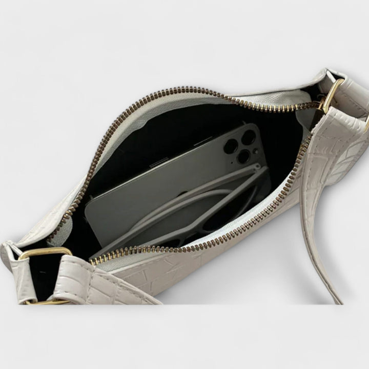 Nova Iconic Shoulder Bag With Bold Style And Timeless Elegance