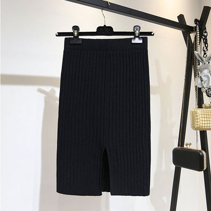 Luna Skirt Warm Comfy and Elegant For Daily Office Wear