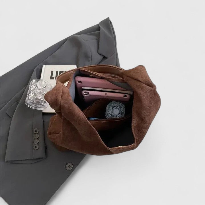 Asteris Minimalist Shoulder Bag For Everyday Use And City Outings