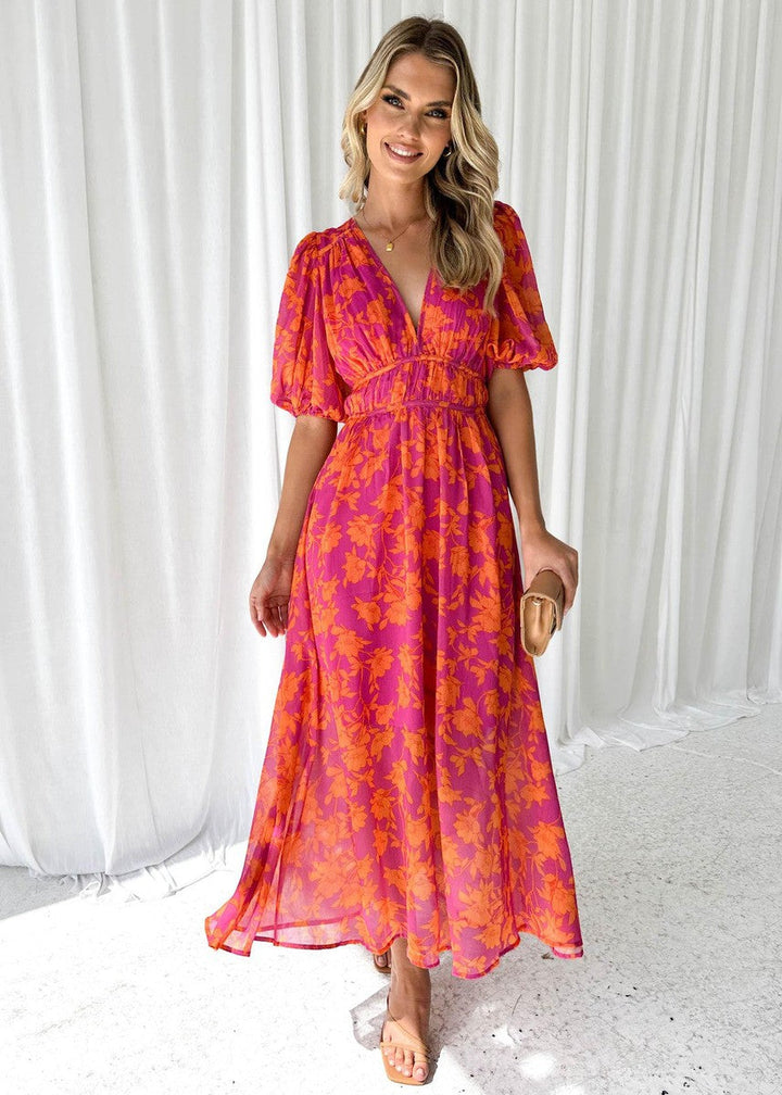 Elara Floral Midi Dress For Everyday Style All Season