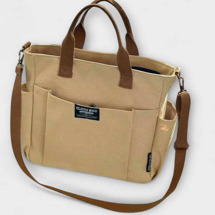 Aurelia Shoulder Bag With Practical Elegance From The Collection