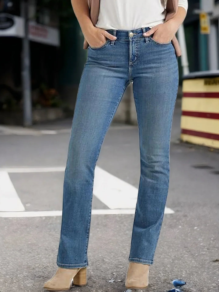 Women's Mid Rise Slim Straight Jeans With Slanted Pockets