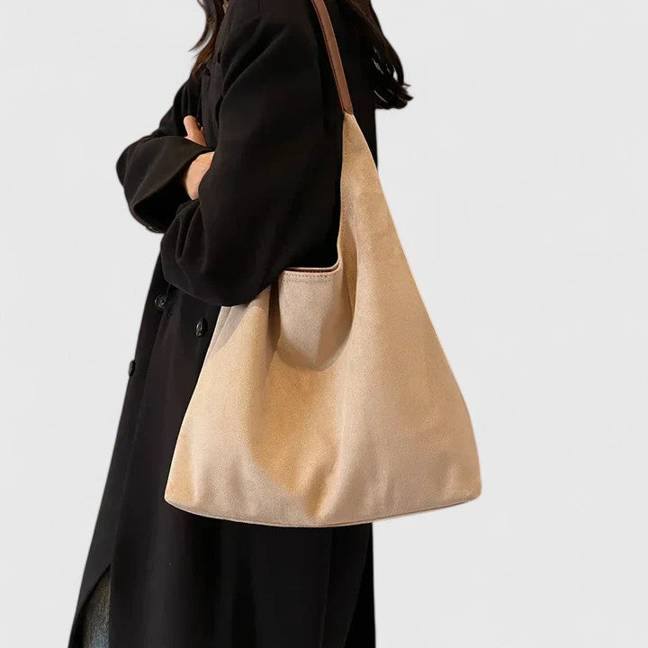 Asteris Minimalist Shoulder Bag For Everyday Use And City Outings