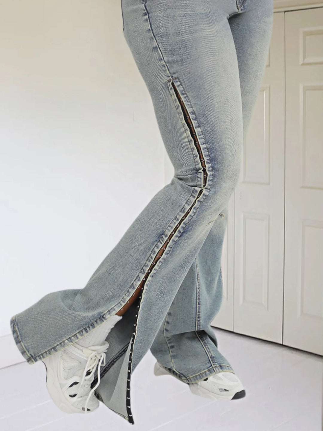 Trendy Women's Slim Fit Jeans With Side Split For Streetwear