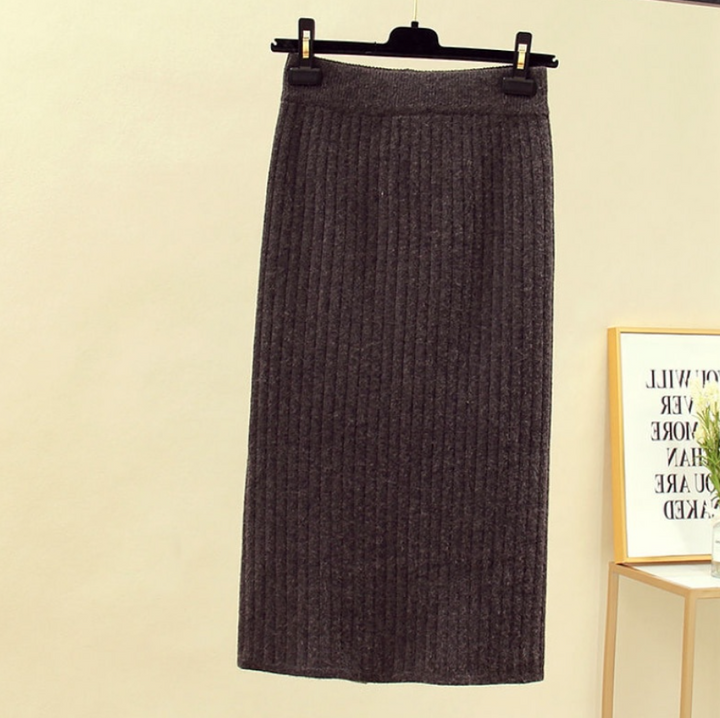 Luna Skirt Warm Comfy and Elegant For Daily Office Wear