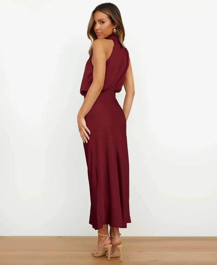 Elara Elegant Midi Dress With Timeless Silhouette Design