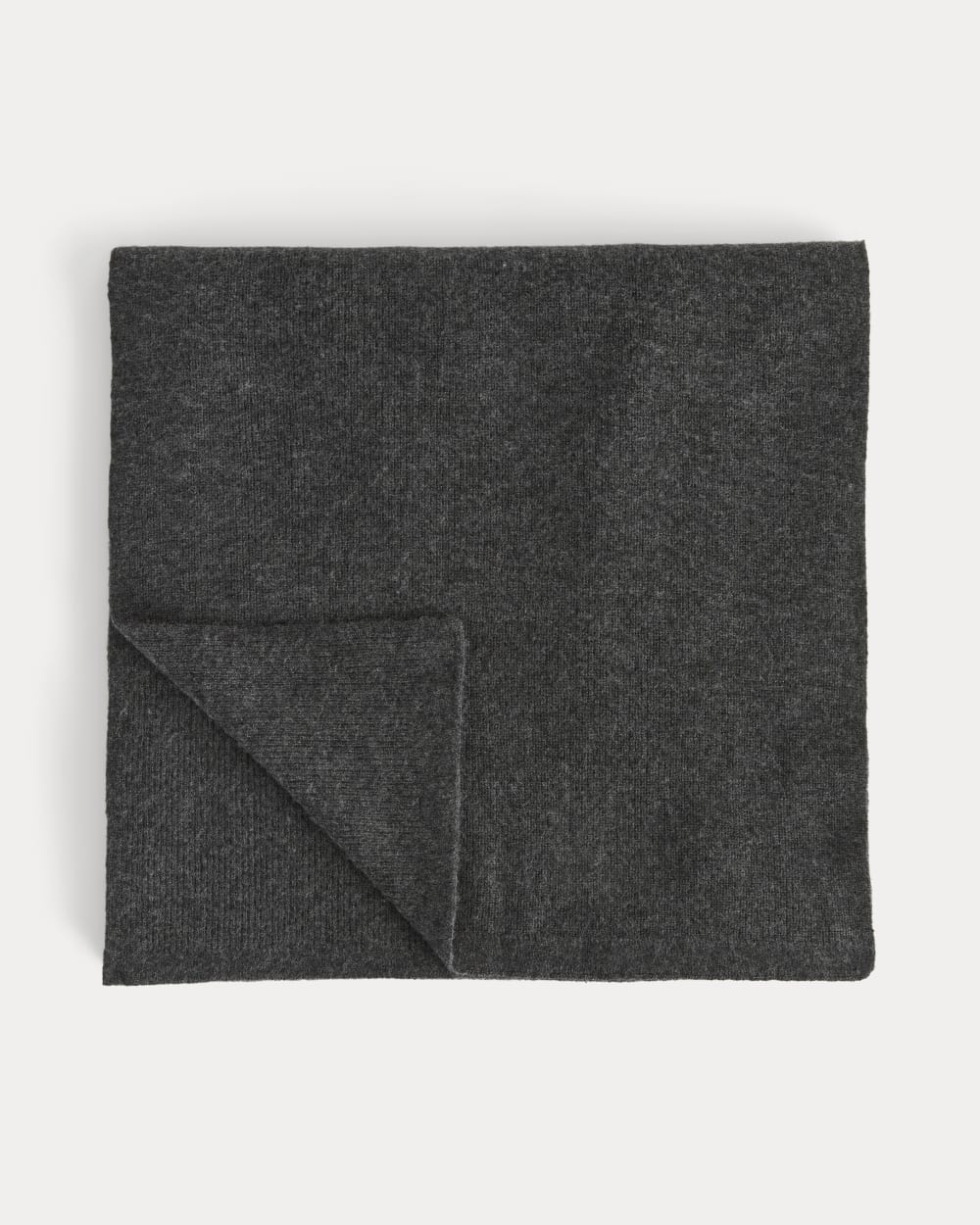 The Cabin Scarf | Heathered Soot 1