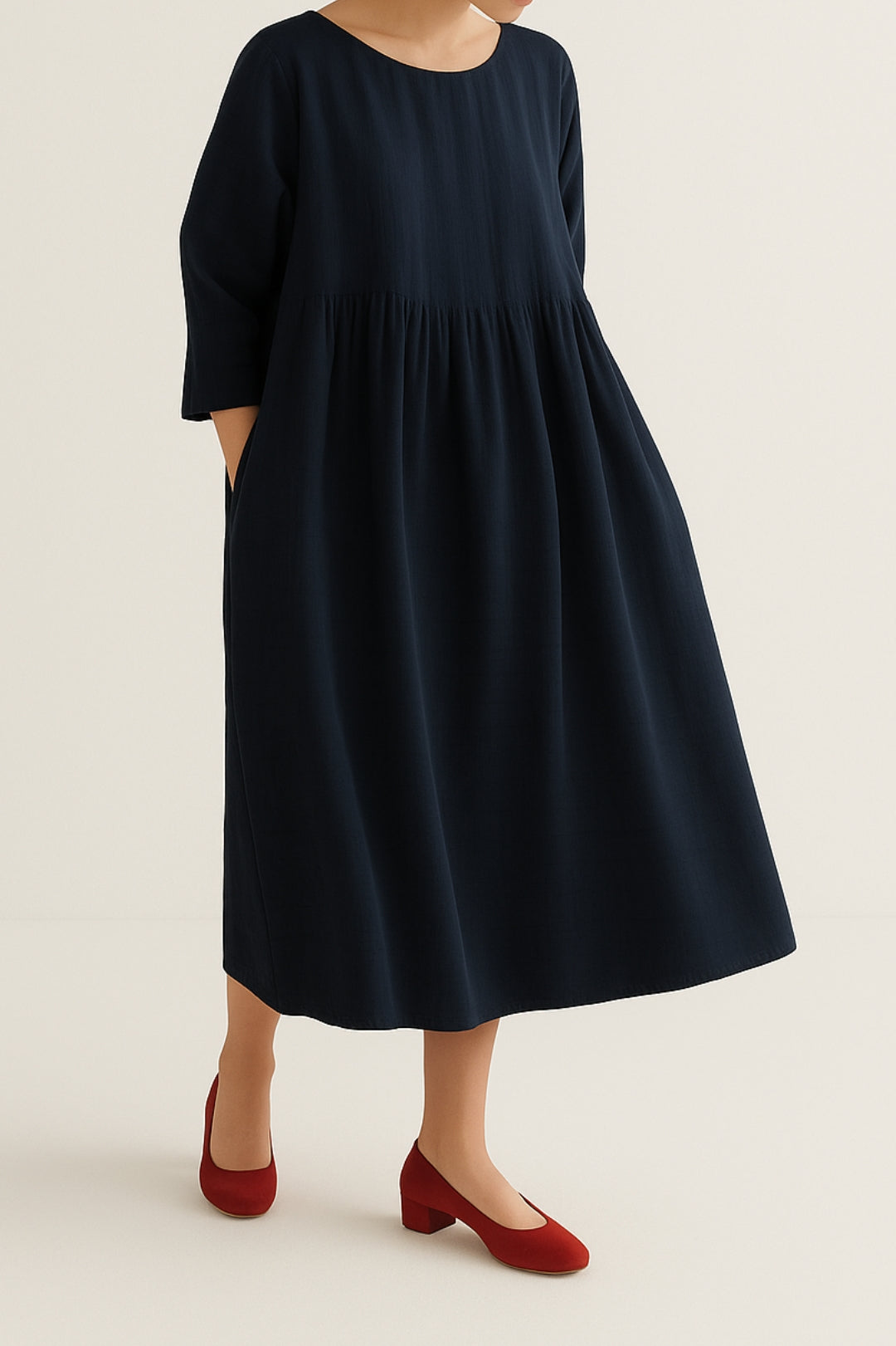 Women's Relaxed Fit Midi Dress With Wide Silhouette And Front Pleat Detailing