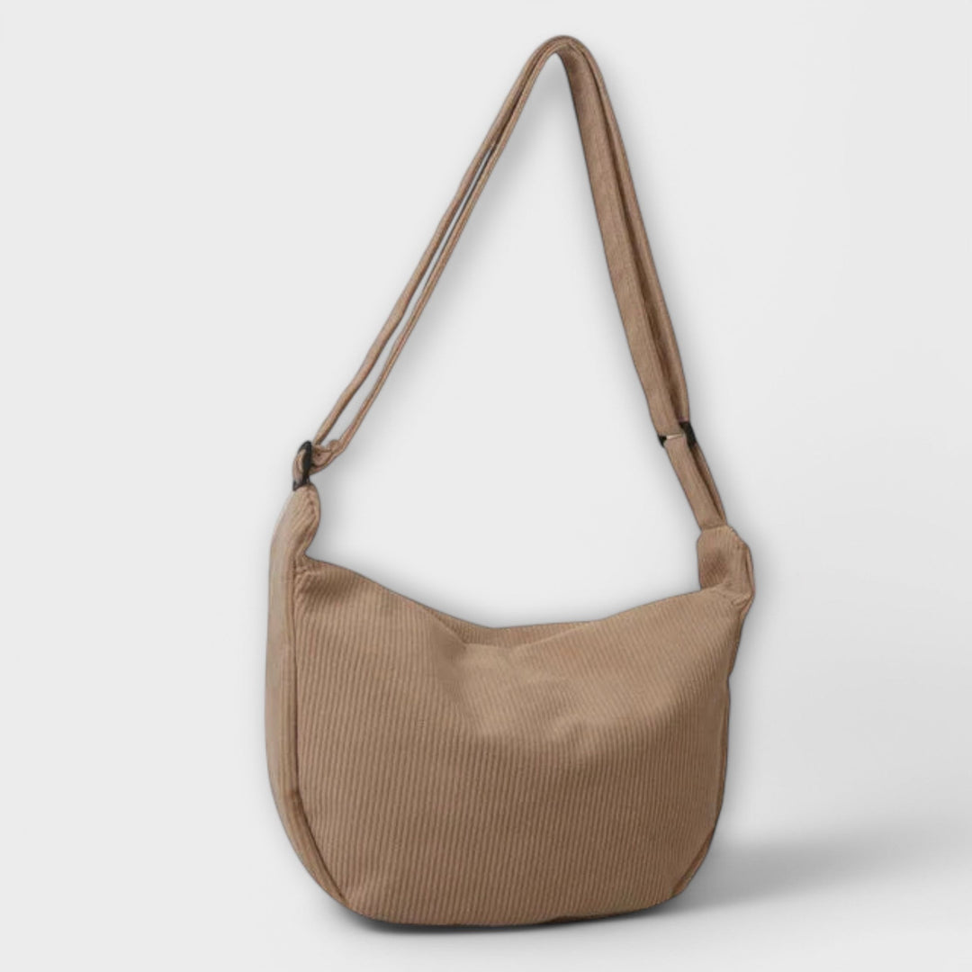 Aurelia Shoulder Bag With Elegant Shape For Everyday Style And Grace