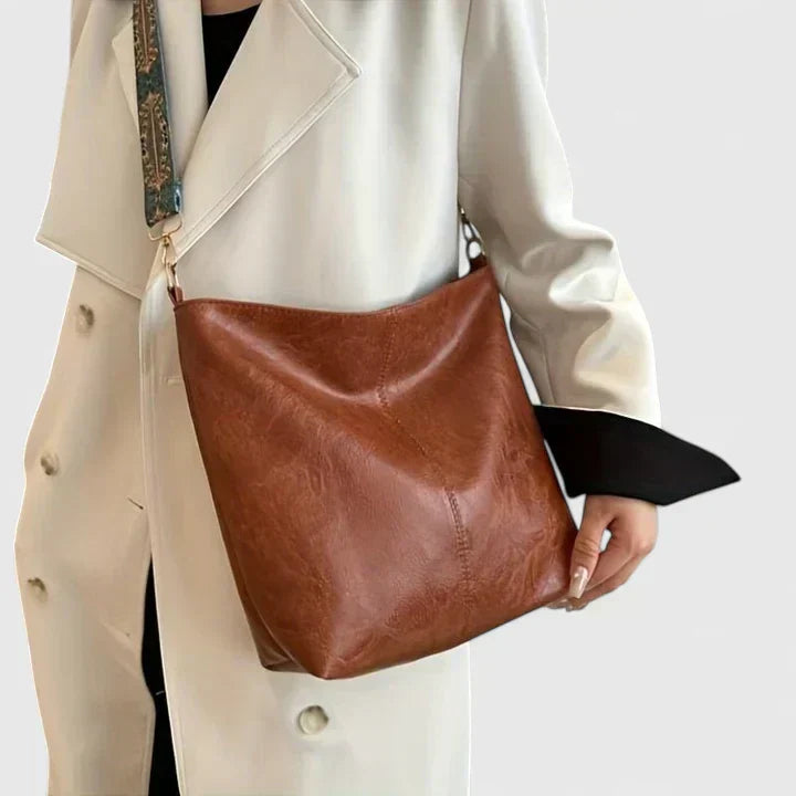 NovaV Shoulder Bag With Unique Character And Everyday Style Design