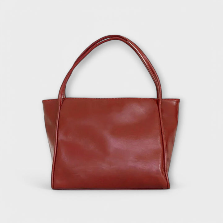 Aurelia Handbag With Timeless Style And Spacious Structured Design