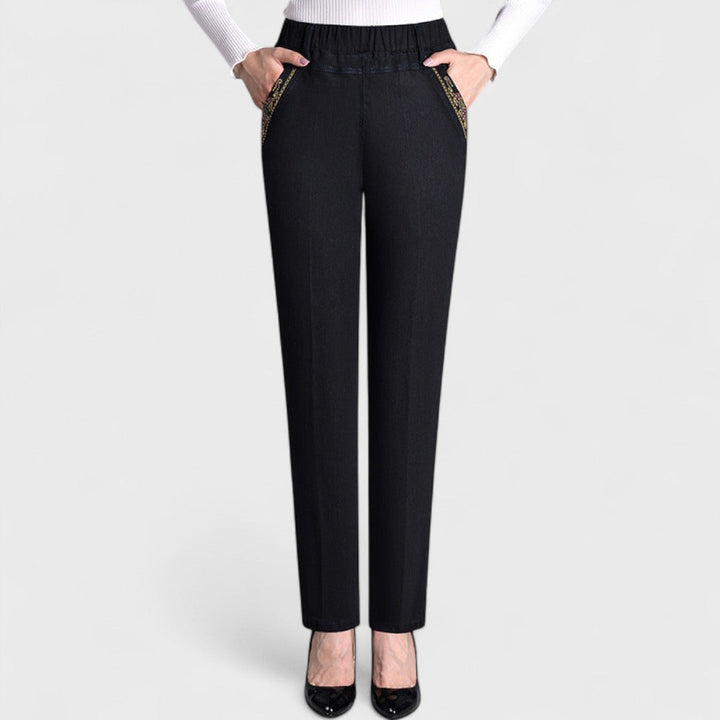 Nova Women’s Stretch Jeans With Side Pockets And Elastic Waist