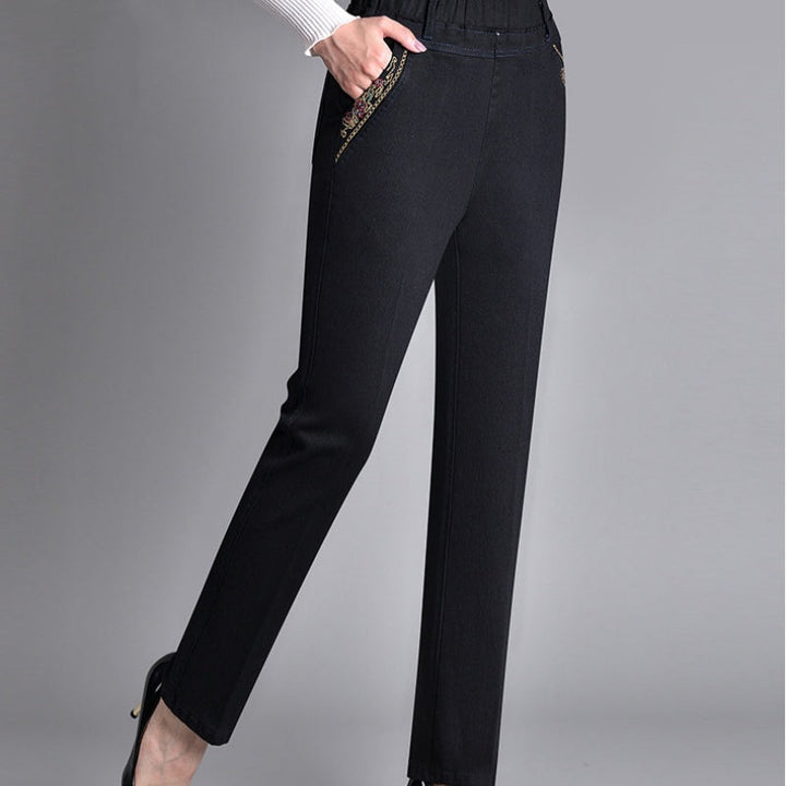 Nexa Women's Jeans With Side Pockets And Elastic Waistband