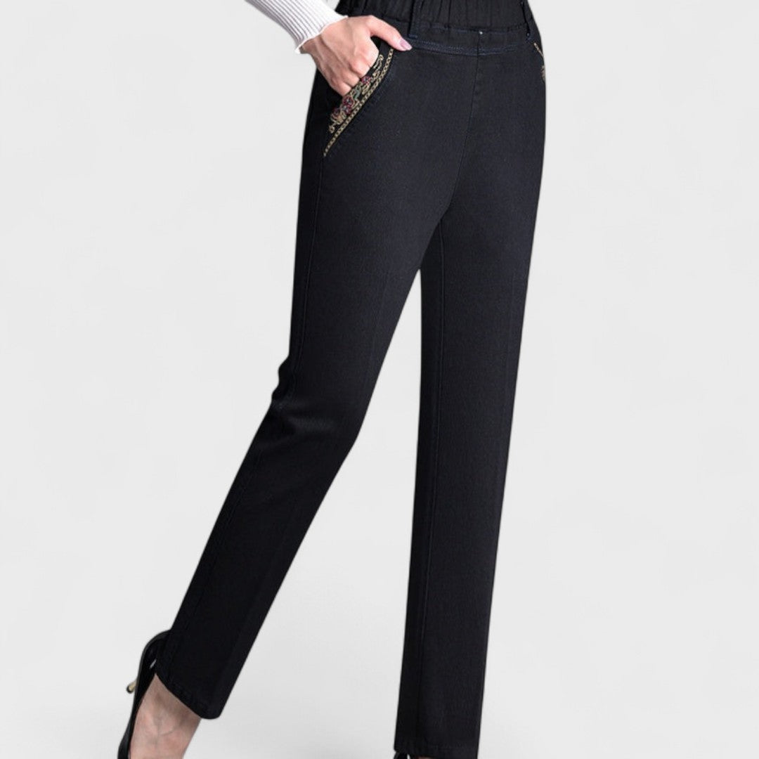 Nova Women’s Stretch Jeans With Side Pockets And Elastic Waist
