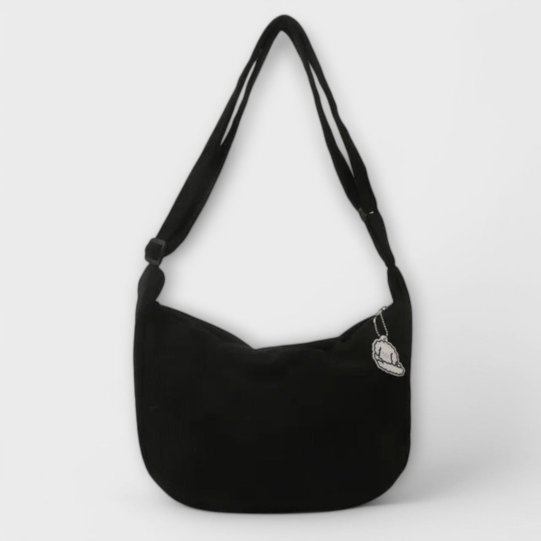 Aurelia Shoulder Bag With Elegant Shape For Everyday Style And Grace
